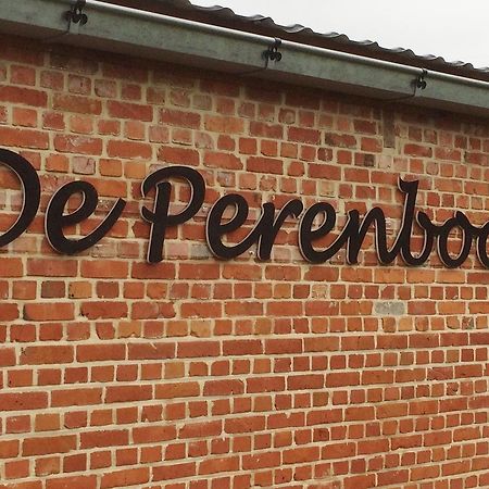 Отель De Perenboom Belsele Экстерьер фото